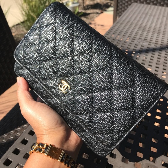 SOLD Chanel set - Picture 6 of 8